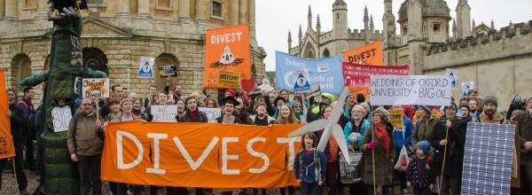 ‘Fossil Pensions’ – a risk to planet and fund members ‘Fossil Pensions’ – a risk to planet and fund members